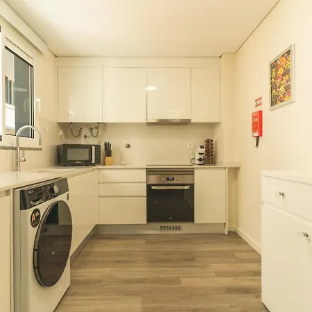 Essence By Atlantic * Φουνκάλ