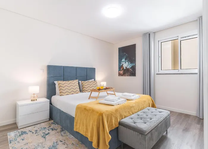 Essence By Atlantic * 푼샬